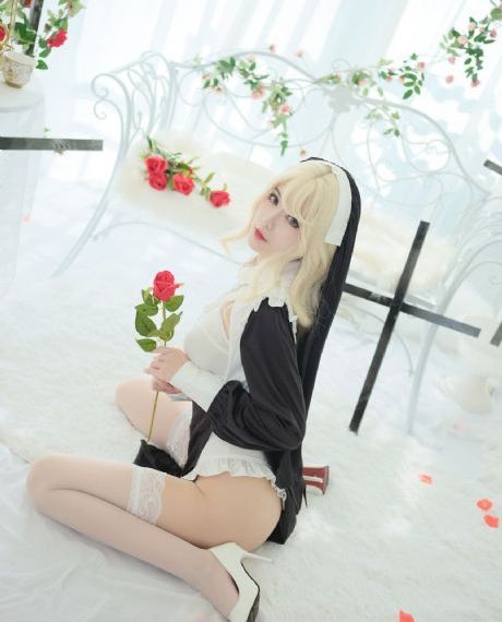 月色真美