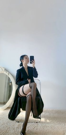 《暗夜与黎明》